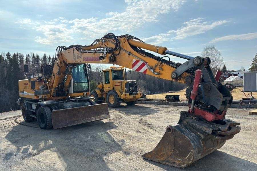 Liebherr A 914 Litronic A2-PL Tiltrotator 30Km/h - Τροχοφόρος εκσκαφέας: φωτογραφία 4 Liebherr A 914 Litronic A2-PL Tiltrotator 30Km/h - Τροχοφόρος εκσκαφέας: φωτογραφία 4