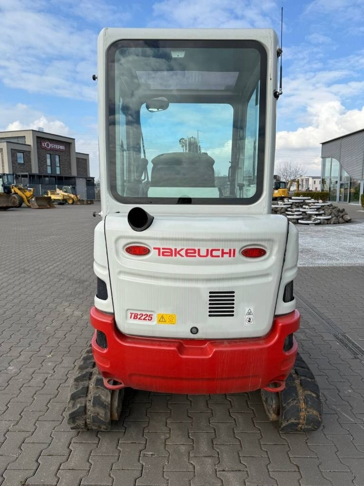 Takeuchi TB 225 V3 - Μίνι εκσκαφέας: φωτογραφία 3 Takeuchi TB 225 V3 - Μίνι εκσκαφέας: φωτογραφία 3