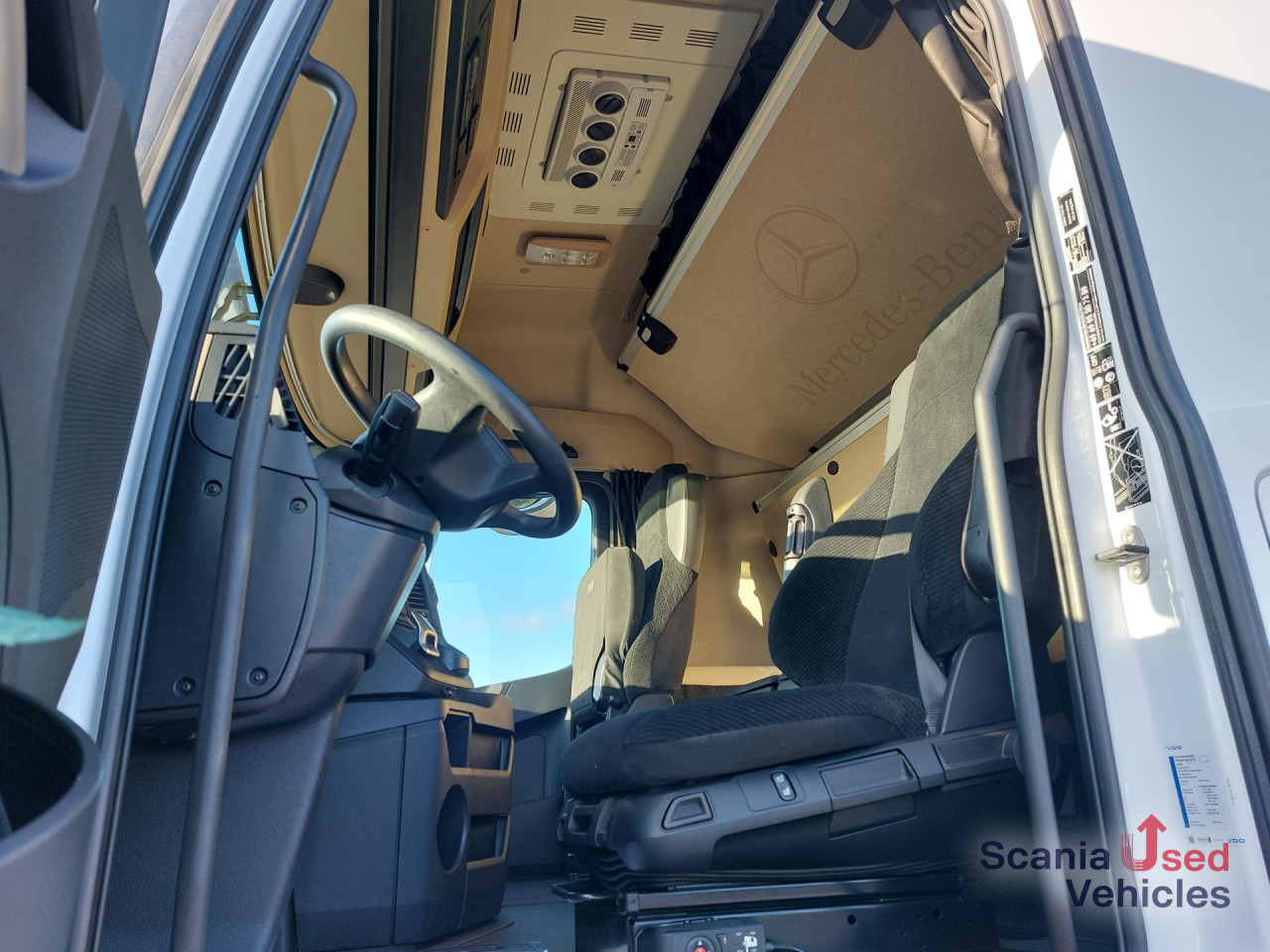 MERCEDES-BENZ 1845L Plane/Edscha NUR KOMPLETT m. ANH.!!! - Φορτηγό μουσαμάς: φωτογραφία 4 MERCEDES-BENZ 1845L Plane/Edscha NUR KOMPLETT m. ANH.!!! - Φορτηγό μουσαμάς: φωτογραφία 4