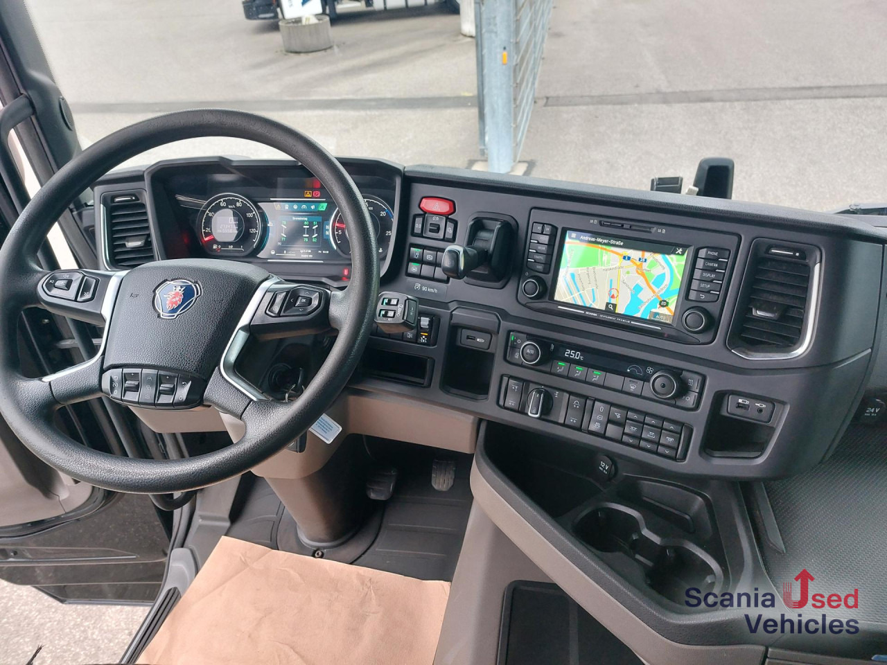 SCANIA R 450 B6x2*4NA Abroller HIAB OPT 20S59 - Φορτηγό φόρτωσης γάντζου: φωτογραφία 4 SCANIA R 450 B6x2*4NA Abroller HIAB OPT 20S59 - Φορτηγό φόρτωσης γάντζου: φωτογραφία 4