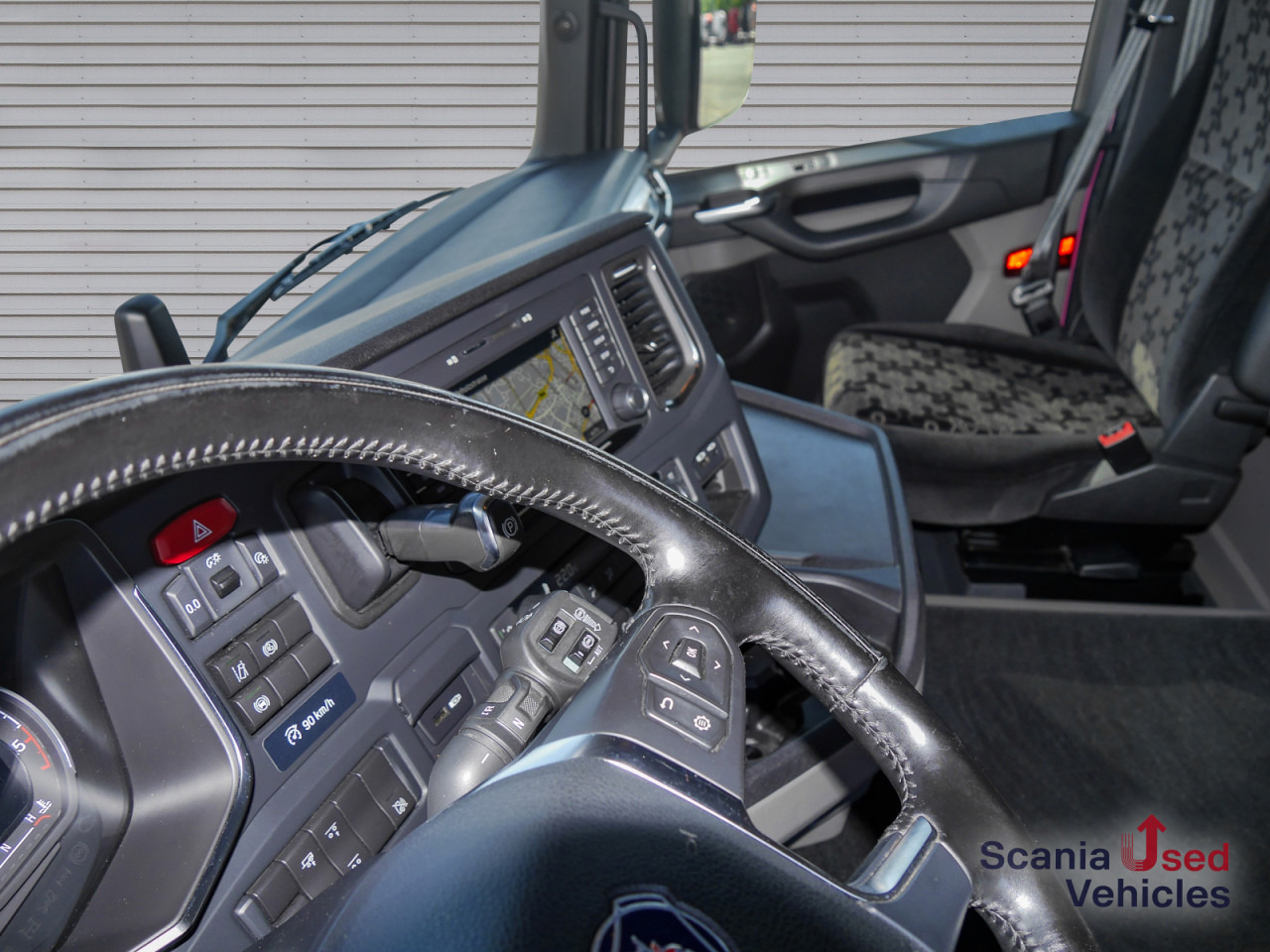 SCANIA R 410 B6x2*4NB - Pritsche / Plane / Hecktüren - - Φορτηγό μουσαμάς: φωτογραφία 4 SCANIA R 410 B6x2*4NB - Pritsche / Plane / Hecktüren - - Φορτηγό μουσαμάς: φωτογραφία 4