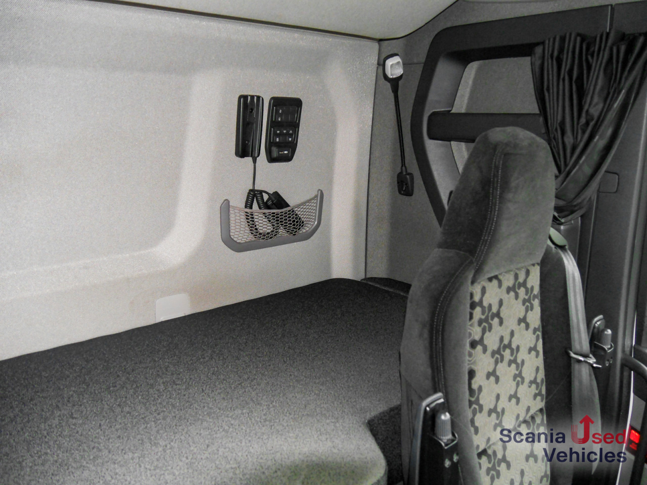 SCANIA R 460 A4x2EB - SUPER - - Τράκτορας: φωτογραφία 2 SCANIA R 460 A4x2EB - SUPER - - Τράκτορας: φωτογραφία 2