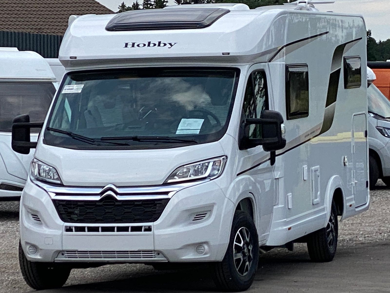 Hobby Optima Ontour Edition V65 GE Navi Markise SAT - Ημιενιαίο αυτοκινούμενο: φωτογραφία 1 Hobby Optima Ontour Edition V65 GE Navi Markise SAT - Ημιενιαίο αυτοκινούμενο: φωτογραφία 1