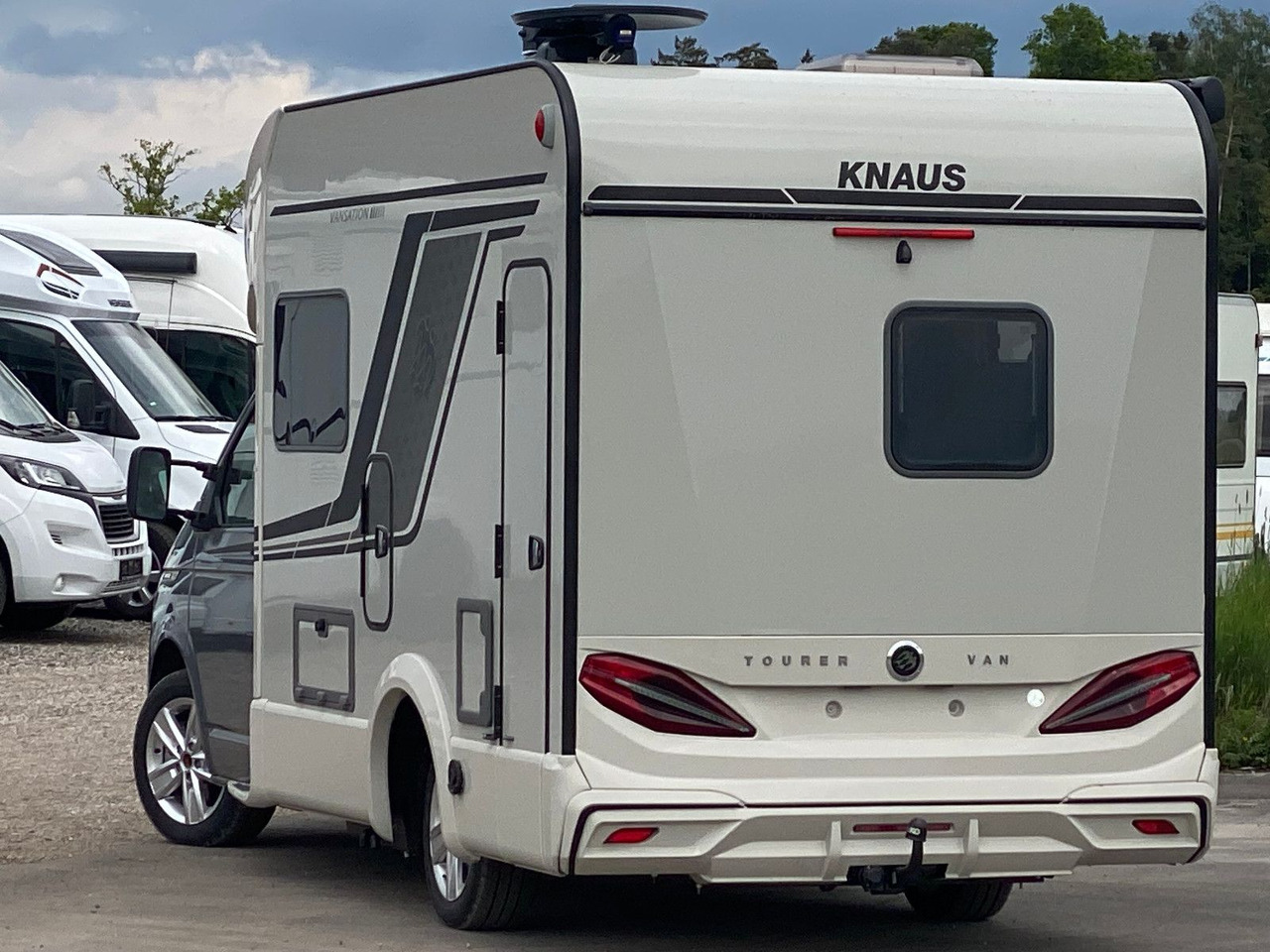 Ημιενιαίο αυτοκινούμενο Knaus Tourer Van 500 LT, slide Bett, 4 P. Zulassung: φωτογραφία 7