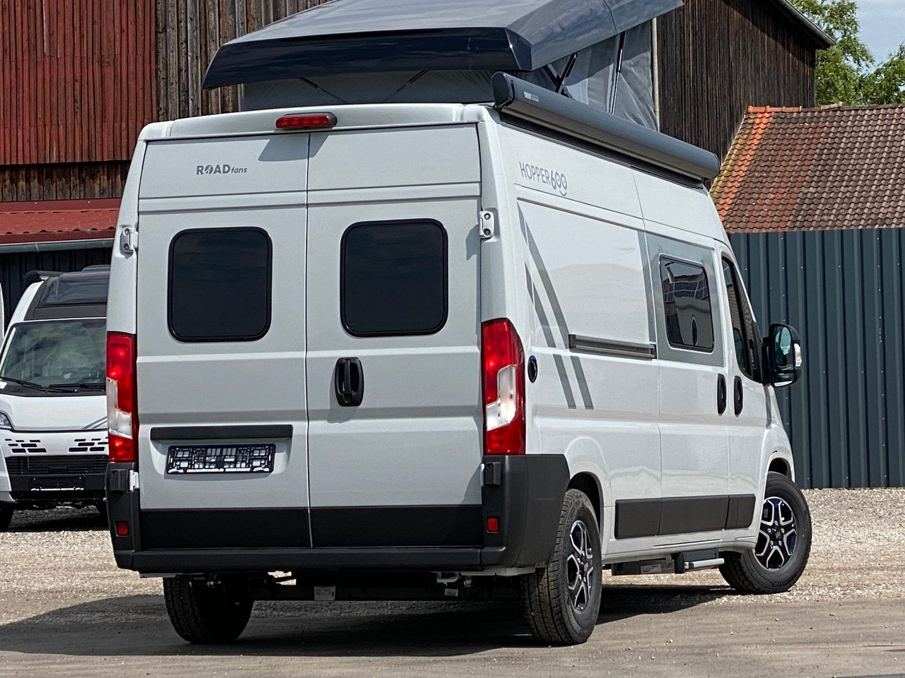 LMC INNOVAN 600 ,Aufstelldach,Automatik,25 Modell - Αυτοκινούμενο βαν: φωτογραφία 5 LMC INNOVAN 600 ,Aufstelldach,Automatik,25 Modell - Αυτοκινούμενο βαν: φωτογραφία 5