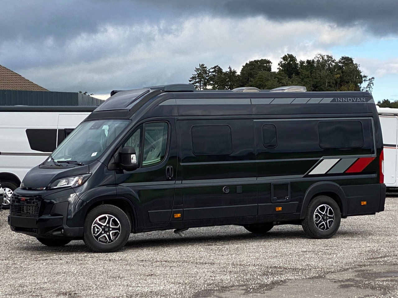 LMC Innovan 640 *2025* Automatik, Chassis Design... - Αυτοκινούμενο βαν: φωτογραφία 4 LMC Innovan 640 *2025* Automatik, Chassis Design... - Αυτοκινούμενο βαν: φωτογραφία 4