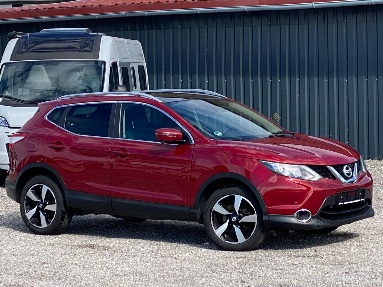 Nissan Qashqai 360° 4x4 - SUV: φωτογραφία 4 Nissan Qashqai 360° 4x4 - SUV: φωτογραφία 4