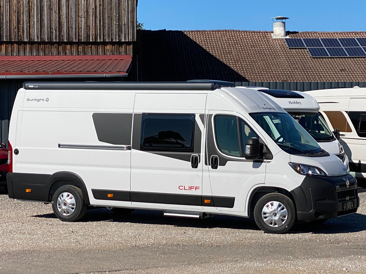 Sunlight Cliff 640 mit Längsbetten,Modell 25 - Αυτοκινούμενο βαν: φωτογραφία 2 Sunlight Cliff 640 mit Längsbetten,Modell 25 - Αυτοκινούμενο βαν: φωτογραφία 2