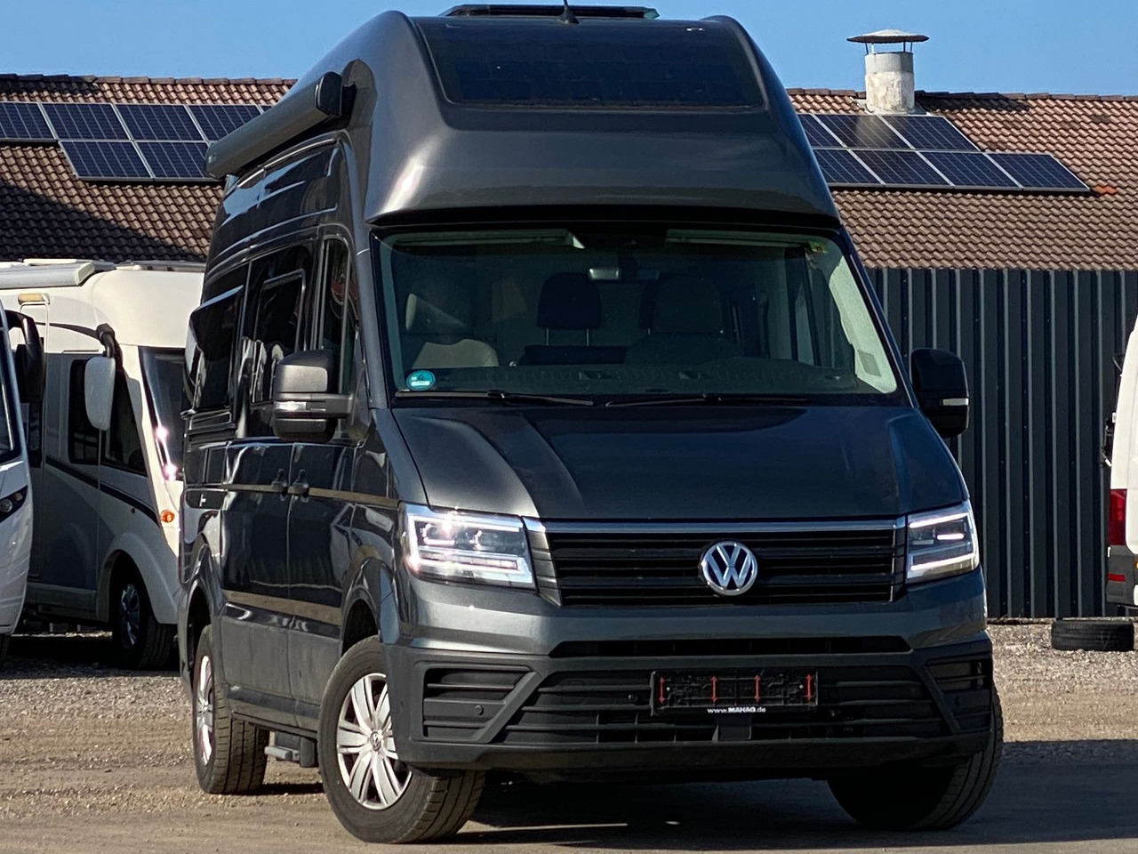 Volkswagen Grand California 600 FW, 3/4 Bett - Αυτοκινούμενο βαν: φωτογραφία 1 Volkswagen Grand California 600 FW, 3/4 Bett - Αυτοκινούμενο βαν: φωτογραφία 1