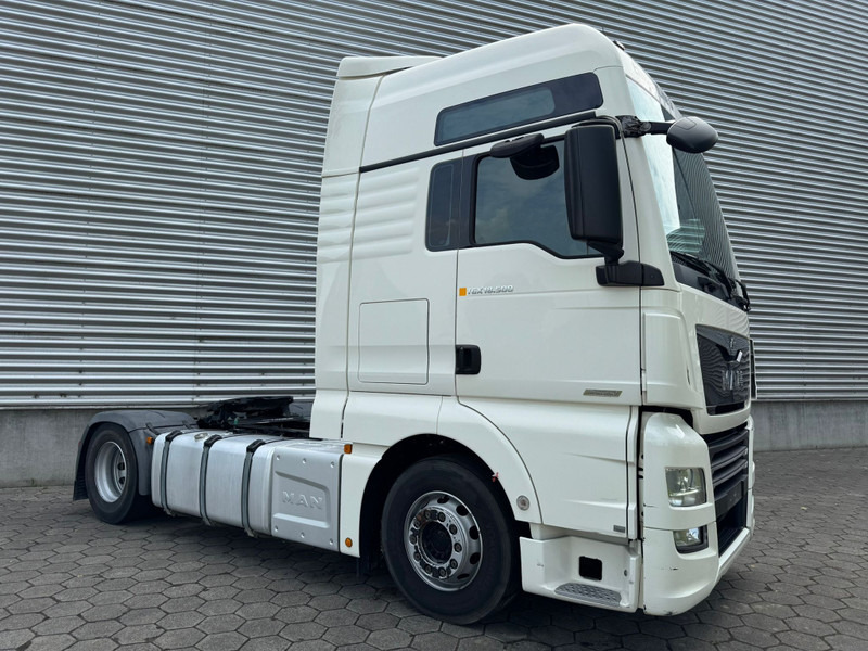MAN TGX 18.500 XXL / Intarder / Roof Klima / 2 Tanks - Τράκτορας: φωτογραφία 2 MAN TGX 18.500 XXL / Intarder / Roof Klima / 2 Tanks - Τράκτορας: φωτογραφία 2