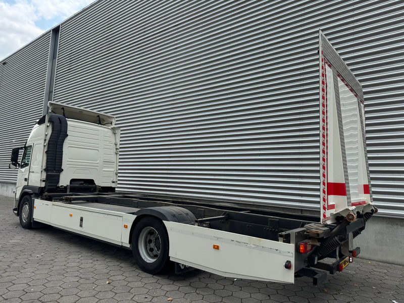 Volvo FM 330 XL EEV / I-Shift / VEB+ / 334.000..KM!! / Tail Lift / NL Truck - Φορτηγό μεταφοράς εμπορευματοκιβωτίων/ Κινητό αμάξωμα: φωτογραφία 2 Volvo FM 330 XL EEV / I-Shift / VEB+ / 334.000..KM!! / Tail Lift / NL Truck - Φορτηγό μεταφοράς εμπορευματοκιβωτίων/ Κινητό αμάξωμα: φωτογραφία 2