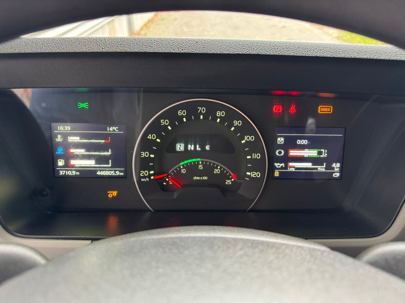 Φορτηγό σασί Volvo FM 410 / 8X4 / I-Shift / ADR / Tridem / TUV: 6-2026 / NL Truck: φωτογραφία 12