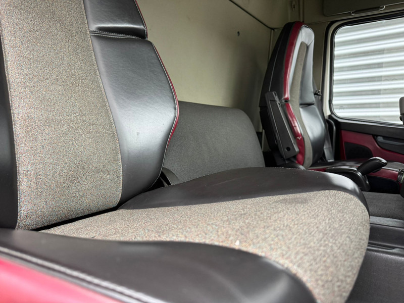 Φορτηγό σασί Volvo FM 410 / 8X4 / I-Shift / ADR / Tridem / TUV: 6-2026 / NL Truck: φωτογραφία 13