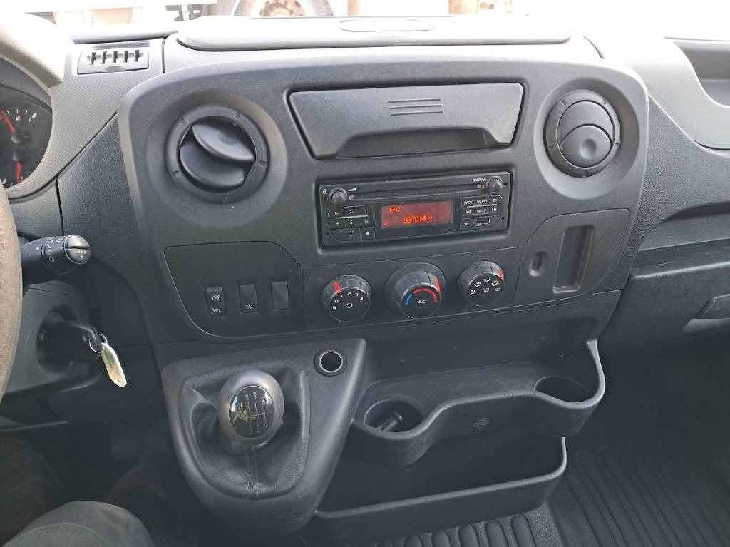 Nissan NV 400 Food Truck Gilli/Katukeittiö auto - Αυτοκινούμενη καντίνα, Ελαφρύ επαγγελματικό: φωτογραφία 3 Nissan NV 400 Food Truck Gilli/Katukeittiö auto - Αυτοκινούμενη καντίνα, Ελαφρύ επαγγελματικό: φωτογραφία 3