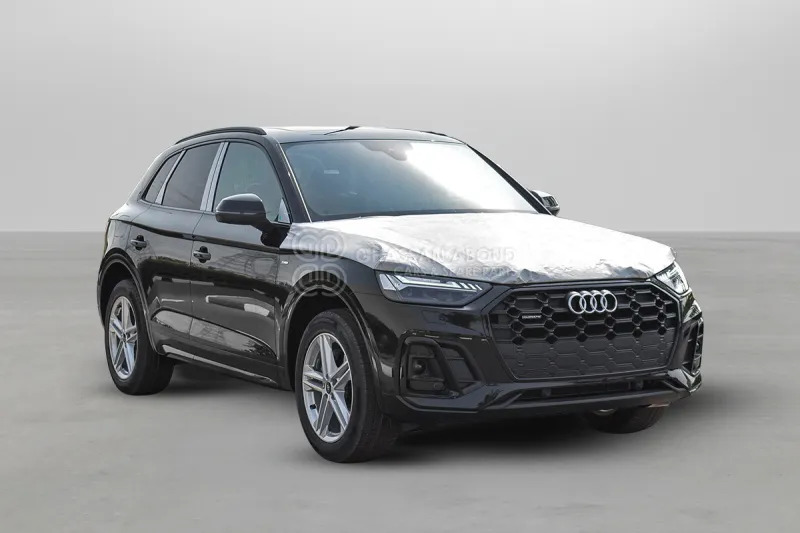 Audi Q5 AWD quattro with ultra technology - SUV: φωτογραφία 1 Audi Q5 AWD quattro with ultra technology - SUV: φωτογραφία 1
