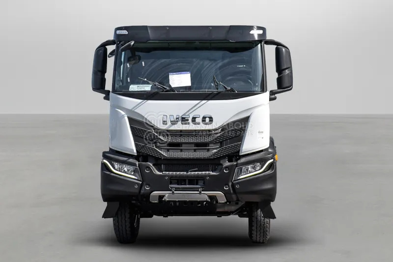 IVECO T-WAY AT380T47H 6X4 R24 TYRES CHASSIS - Barcelona Stock - Φορτηγό σασί: φωτογραφία 2 IVECO T-WAY AT380T47H 6X4 R24 TYRES CHASSIS - Barcelona Stock - Φορτηγό σασί: φωτογραφία 2