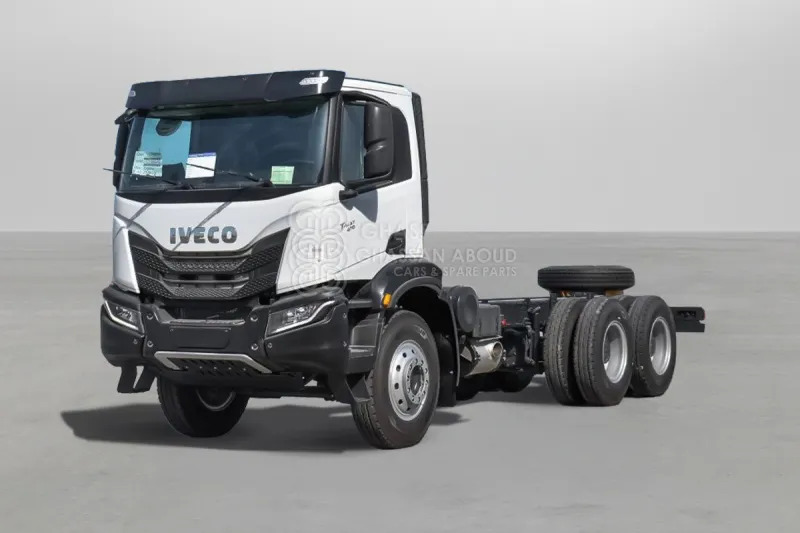 Iveco T-WAY AD380T47H 6x4 R24 Tyres Chassis - Barcelona Stock - Φορτηγό σασί: φωτογραφία 1 Iveco T-WAY AD380T47H 6x4 R24 Tyres Chassis - Barcelona Stock - Φορτηγό σασί: φωτογραφία 1