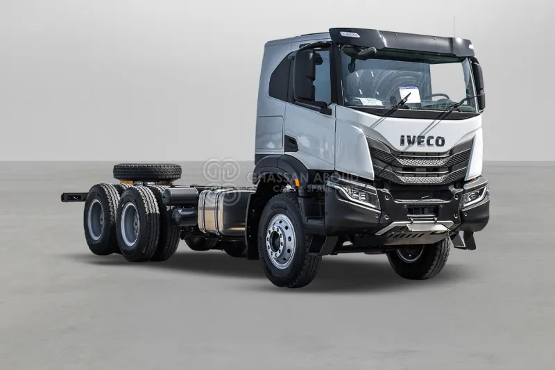 Iveco T-WAY AT380T47H 6x4 R24 Tyres Chassis - Barcelona Stock - Φορτηγό σασί: φωτογραφία 1 Iveco T-WAY AT380T47H 6x4 R24 Tyres Chassis - Barcelona Stock - Φορτηγό σασί: φωτογραφία 1