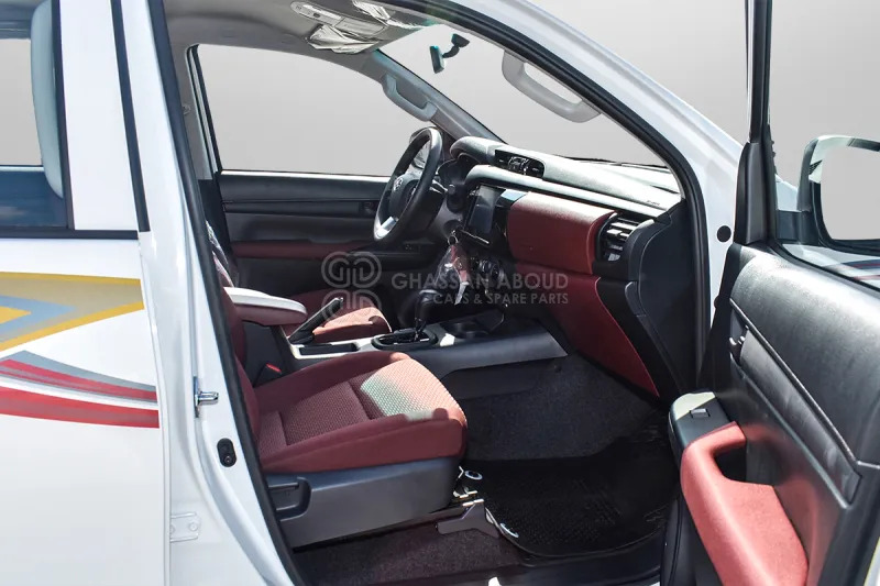 Toyota Hilux 4X4 Double Cabin - Ημιφορτηγό, Διπλοκάμπινο ελαφρύ επαγγελματικό: φωτογραφία 5 Toyota Hilux 4X4 Double Cabin - Ημιφορτηγό, Διπλοκάμπινο ελαφρύ επαγγελματικό: φωτογραφία 5