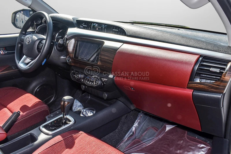 Toyota Hilux 4x4 Double Cabin - Ημιφορτηγό, Διπλοκάμπινο ελαφρύ επαγγελματικό: φωτογραφία 4 Toyota Hilux 4x4 Double Cabin - Ημιφορτηγό, Διπλοκάμπινο ελαφρύ επαγγελματικό: φωτογραφία 4
