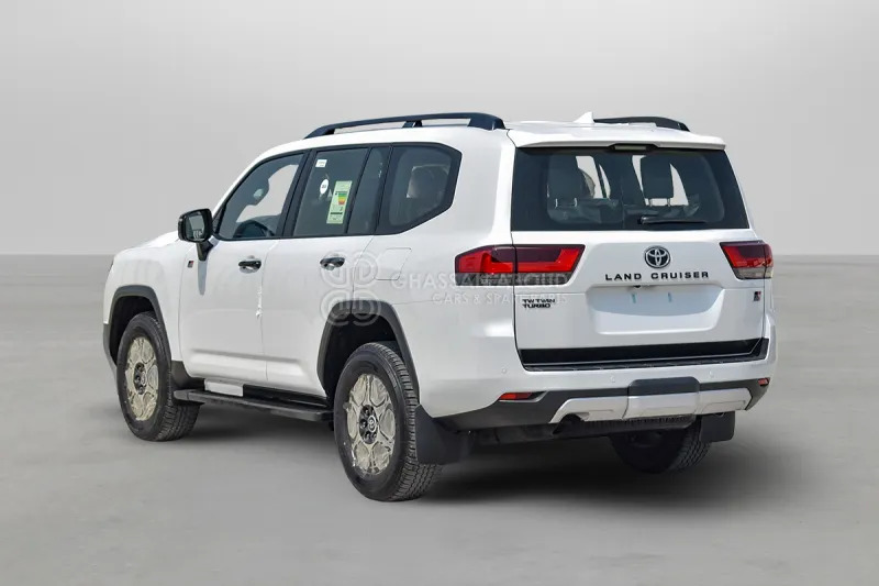 Toyota Land Cruiser 300 4X4 - SUV: φωτογραφία 4 Toyota Land Cruiser 300 4X4 - SUV: φωτογραφία 4