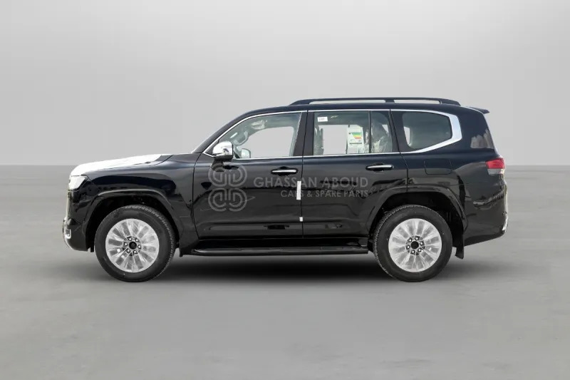 Toyota Land Cruiser 300 4x4 - SUV: φωτογραφία 4 Toyota Land Cruiser 300 4x4 - SUV: φωτογραφία 4