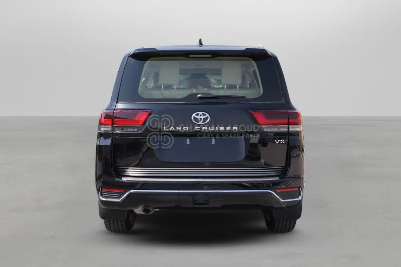 Toyota Land Cruiser 300 - SUV: φωτογραφία 5 Toyota Land Cruiser 300 - SUV: φωτογραφία 5