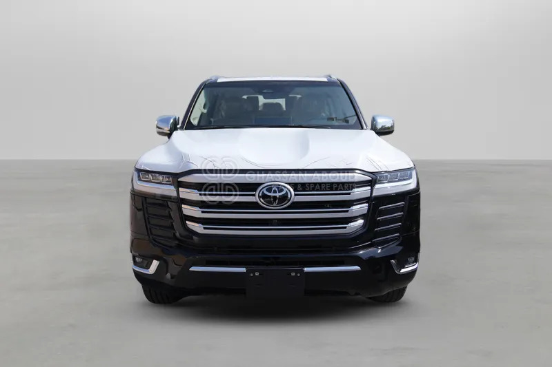 Toyota Land Cruiser 300 - SUV: φωτογραφία 2 Toyota Land Cruiser 300 - SUV: φωτογραφία 2