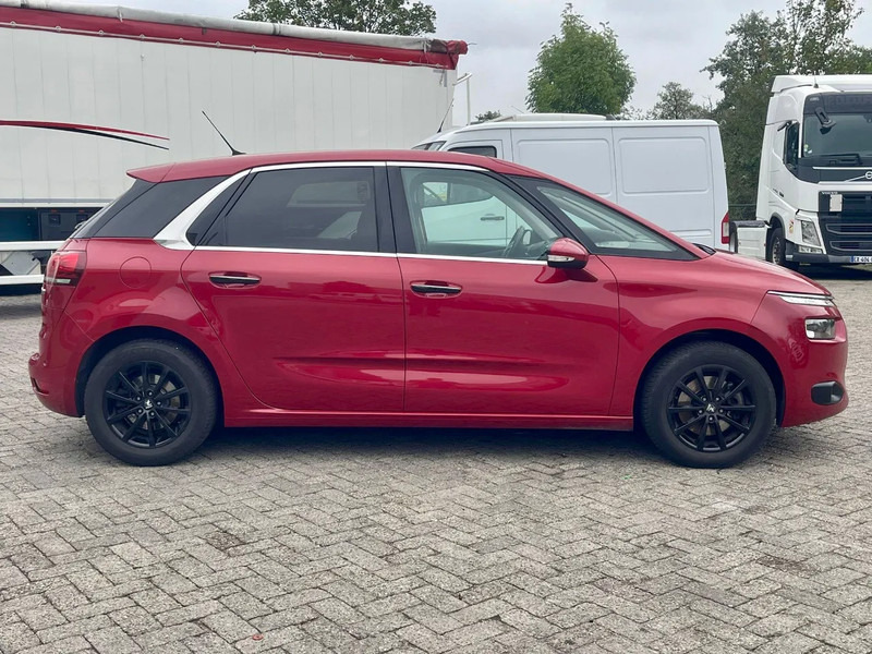 Citroën C4 Picasso REAR VIEW CAMERA, BLIND SPOT SENSOR, AUTO PARKING, FRONT & REAR PARKTRONIC, - Hatchback: φωτογραφία 4 Citroën C4 Picasso REAR VIEW CAMERA, BLIND SPOT SENSOR, AUTO PARKING, FRONT & REAR PARKTRONIC, - Hatchback: φωτογραφία 4