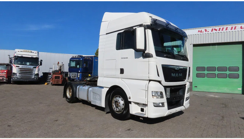 MAN TGX 14.440 Retarder, 2 tanks, GREAT CONDITION! - Τράκτορας: φωτογραφία 1 MAN TGX 14.440 Retarder, 2 tanks, GREAT CONDITION! - Τράκτορας: φωτογραφία 1