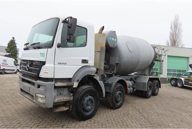 Mercedes-Benz Axor 4140 236540 KM ! BIG AXELS, Manual gearbox, FULL SPRING! 8х4 - Μπετονιέρα φορτηγό: φωτογραφία 2 Mercedes-Benz Axor 4140 236540 KM ! BIG AXELS, Manual gearbox, FULL SPRING! 8х4 - Μπετονιέρα φορτηγό: φωτογραφία 2