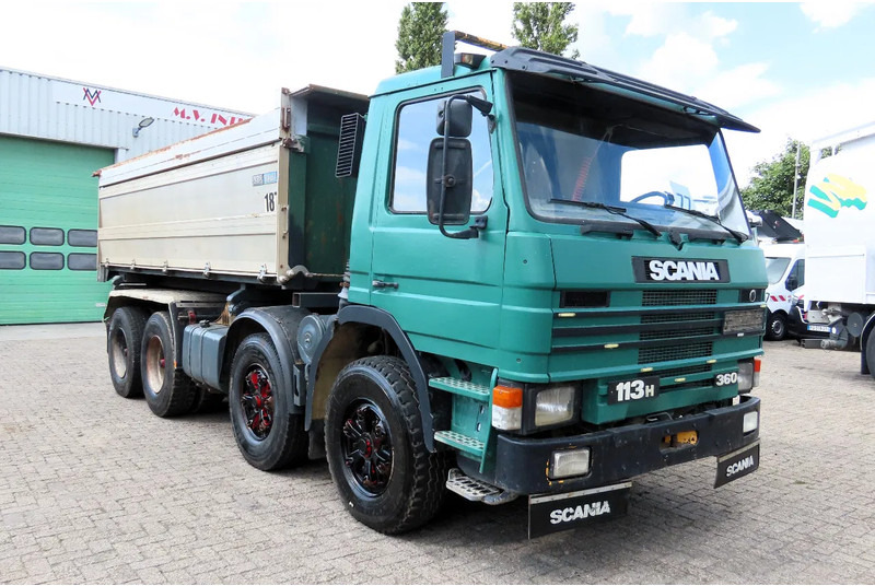 Scania P113-360 8x4 FULL SPRING! SUPER CONDITION! - Φορτηγό ανατρεπόμενο: φωτογραφία 2 Scania P113-360 8x4 FULL SPRING! SUPER CONDITION! - Φορτηγό ανατρεπόμενο: φωτογραφία 2