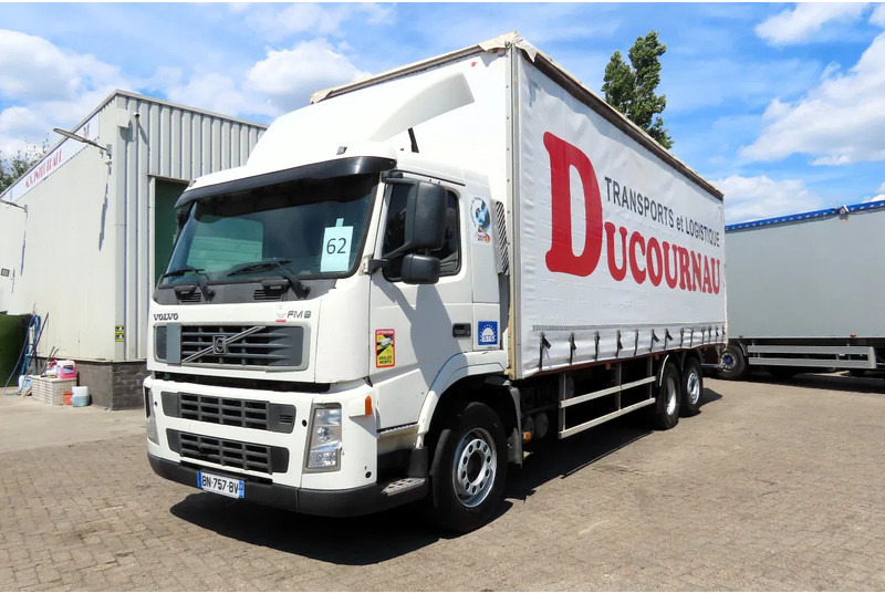 Volvo FM 340 6x2, TOP Condition truck!! - Φορτηγό μουσαμάς: φωτογραφία 4 Volvo FM 340 6x2, TOP Condition truck!! - Φορτηγό μουσαμάς: φωτογραφία 4