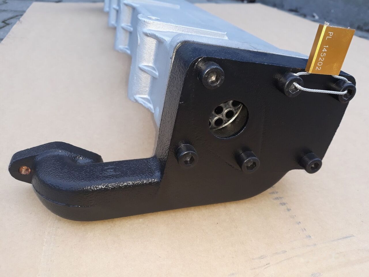 RECONDITIONED MAN EGR COOLER, EGR VALVE RECIRCULATOR MAN D20 D26 D28/4 D28/6 TGX TGM TGL MAN - Σύστημα εξάτμισης για Φορτηγό: φωτογραφία 5 RECONDITIONED MAN EGR COOLER, EGR VALVE RECIRCULATOR MAN D20 D26 D28/4 D28/6 TGX TGM TGL MAN - Σύστημα εξάτμισης για Φορτηγό: φωτογραφία 5