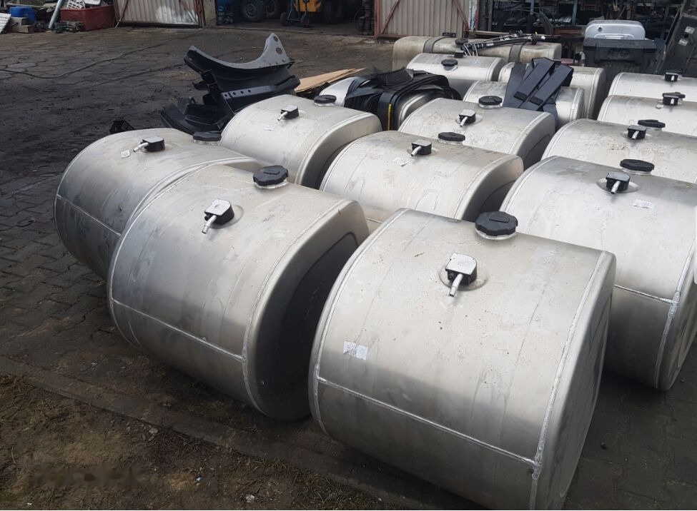 Volvo NEW COMPLETE TANK 285 DM3 22063854 Volvo - Ρεζερβουάρ καυσίμου για Φορτηγό: φωτογραφία 1 Volvo NEW COMPLETE TANK 285 DM3 22063854 Volvo - Ρεζερβουάρ καυσίμου για Φορτηγό: φωτογραφία 1