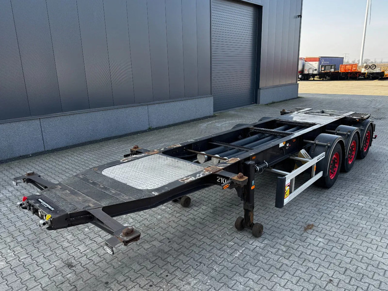 Burg 20FT/3-axles, SAF INTRADISC, ADR (EXII, EXII, FL, AT), 2x LIFTAXLE, NL-Chassis - Επικαθήμενο μεταφοράς εμπορευματοκιβωτίων/ Κινητό αμάξωμα: φωτογραφία 2 Burg 20FT/3-axles, SAF INTRADISC, ADR (EXII, EXII, FL, AT), 2x LIFTAXLE, NL-Chassis - Επικαθήμενο μεταφοράς εμπορευματοκιβωτίων/ Κινητό αμάξωμα: φωτογραφία 2