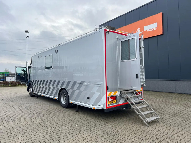 Scania P230 TOP: multifunct. ruimte met airco (camper?), 22kVA generator, hydr. steunpoten, beloopbaar dak, keuken, APK 10-2026 - Φορτηγό: φωτογραφία 5 Scania P230 TOP: multifunct. ruimte met airco (camper?), 22kVA generator, hydr. steunpoten, beloopbaar dak, keuken, APK 10-2026 - Φορτηγό: φωτογραφία 5