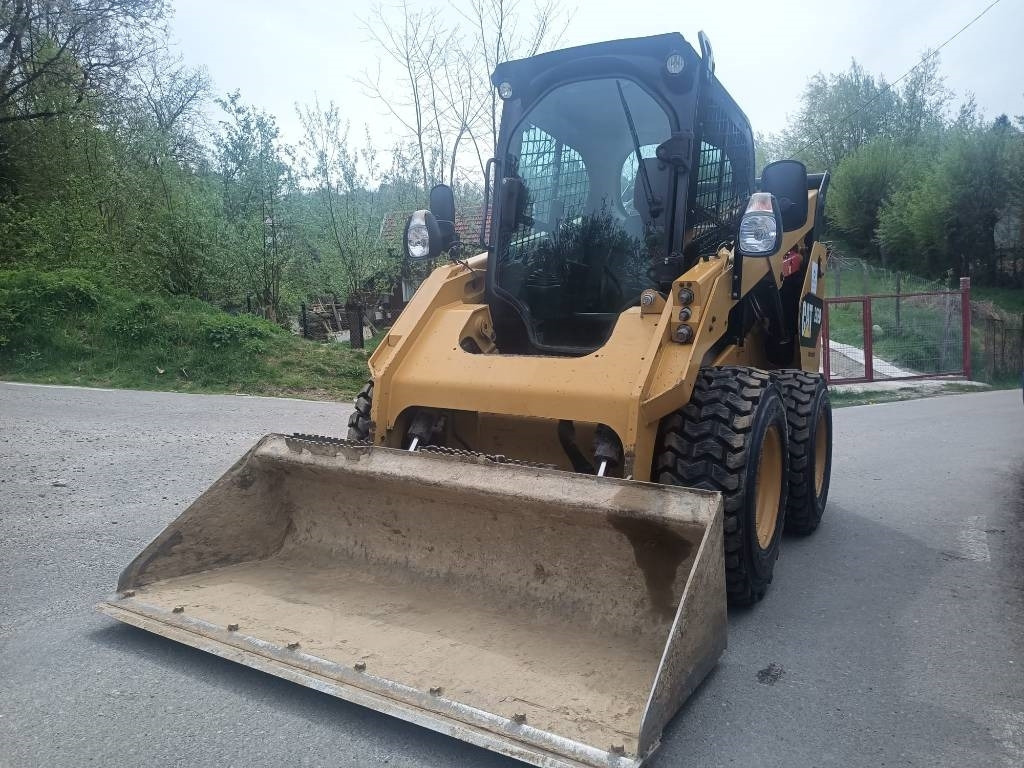 CATERPILLAR 262 D XPS - Φορτωτής πλάγιας ολίσθησης: φωτογραφία 3 CATERPILLAR 262 D XPS - Φορτωτής πλάγιας ολίσθησης: φωτογραφία 3