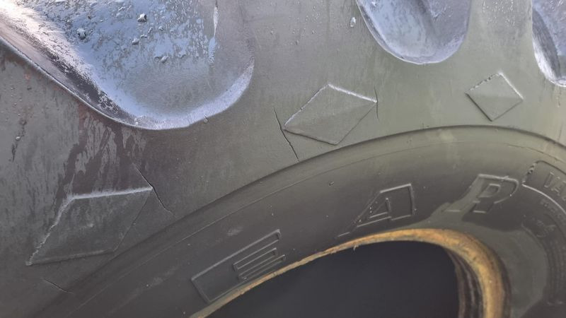 Good Year VA73x44.00-32 NHS Terrareifen, Terraräder (1050/50R32) - Ελαστικό: φωτογραφία 4 Good Year VA73x44.00-32 NHS Terrareifen, Terraräder (1050/50R32) - Ελαστικό: φωτογραφία 4