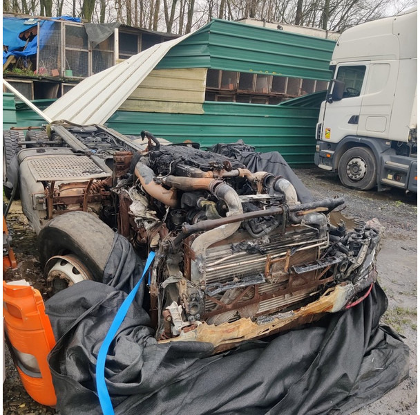 DAF CF-440-MOTOR-PIECES - Τράκτορας: φωτογραφία 2 DAF CF-440-MOTOR-PIECES - Τράκτορας: φωτογραφία 2