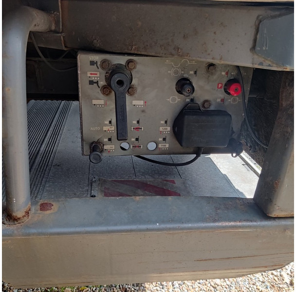 LAMBERET kast - Επικαθήμενο κόφα: φωτογραφία 5 LAMBERET kast - Επικαθήμενο κόφα: φωτογραφία 5