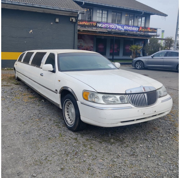 Lincoln FM-81 - Αυτοκίνητο: φωτογραφία 3 Lincoln FM-81 - Αυτοκίνητο: φωτογραφία 3