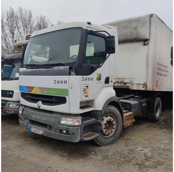 Renault 400 - Τράκτορας: φωτογραφία 1 Renault 400 - Τράκτορας: φωτογραφία 1