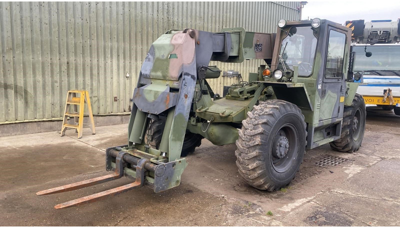 JLG SKYTRAK 6000M 2.7T - 9m - 317h !!! - 6 CYL CUMMINS engine - TOP CONDITION - Τηλεσκοπικός φορτωτής: φωτογραφία 1 JLG SKYTRAK 6000M 2.7T - 9m - 317h !!! - 6 CYL CUMMINS engine - TOP CONDITION - Τηλεσκοπικός φορτωτής: φωτογραφία 1