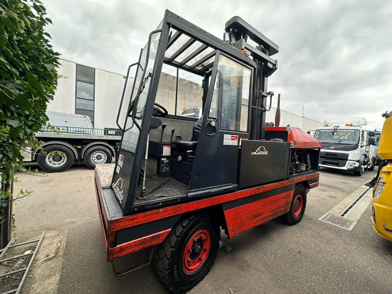 Linde S50 W SIDELOADER 5T - SEITENSTAPLER - 4 WAY FORKLIFT - COMBILIFT - CE - BE MACHINE - Πλευρικοί φορτωτές: φωτογραφία 4 Linde S50 W SIDELOADER 5T - SEITENSTAPLER - 4 WAY FORKLIFT - COMBILIFT - CE - BE MACHINE - Πλευρικοί φορτωτές: φωτογραφία 4
