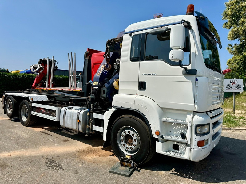 MAN TGA 26.310 6X2 HOOKLIFT + CRANE COPMA 160.4 + JIB J2 + WINCH - RADIO - LIFT + STEERING AXLE - EURO 3 - BE - Φορτηγό με γερανό: φωτογραφία 2 MAN TGA 26.310 6X2 HOOKLIFT + CRANE COPMA 160.4 + JIB J2 + WINCH - RADIO - LIFT + STEERING AXLE - EURO 3 - BE - Φορτηγό με γερανό: φωτογραφία 2