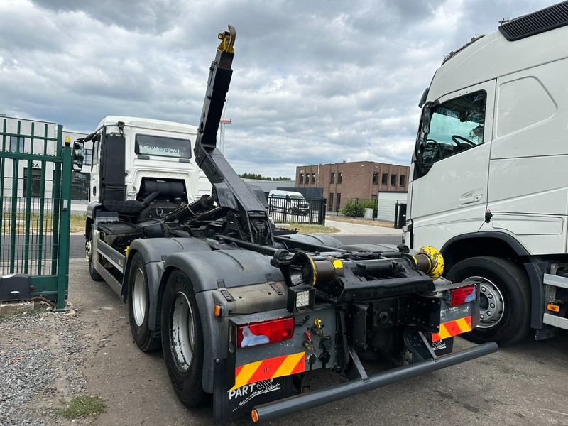 MAN TGS 28.360 6x2 HOOKLIFT 21T HIAB MULTILIFT XR21-S51 - LIFT AXLE - BE TRUCK - Φορτηγό φόρτωσης γάντζου: φωτογραφία 4 MAN TGS 28.360 6x2 HOOKLIFT 21T HIAB MULTILIFT XR21-S51 - LIFT AXLE - BE TRUCK - Φορτηγό φόρτωσης γάντζου: φωτογραφία 4