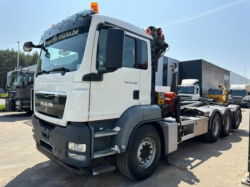 MAN TGS 35.400 8x4 TRIDEM HOOKLIFT T22 + CRANE PALFINGER PK 18001 EH + RADIO - EURO 5 - LIFT/STEERING AXLE - BE TRUCK - Φορτηγό φόρτωσης γάντζου, Φορτηγό με γερανό: φωτογραφία 4 MAN TGS 35.400 8x4 TRIDEM HOOKLIFT T22 + CRANE PALFINGER PK 18001 EH + RADIO - EURO 5 - LIFT/STEERING AXLE - BE TRUCK - Φορτηγό φόρτωσης γάντζου, Φορτηγό με γερανό: φωτογραφία 4