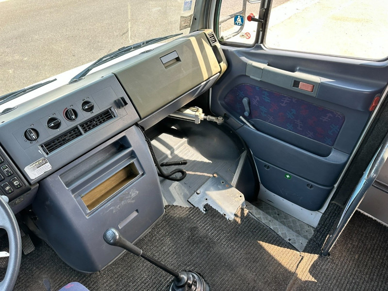 Πούλμαν Mercedes-Benz 814 - 38 PLACES - WHEELCHAIR LIFT - ROLSTOEL LIFT - ASCENSCEUR FAUTEUIL ROULANT - MANUAL - AIR SUSPENSION: φωτογραφία 9