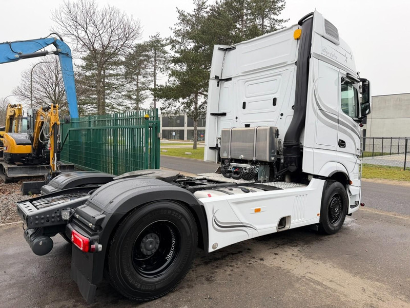 Mercedes-Benz ACTROS 1951L GIGASPACE - DOUBLE PTO - WALKING FLOOR / TIPPER - *146.000km* - LIKE NEW !!! - FULL SPOILERS + SIDESKIRTS - BE TRUCK - Τράκτορας: φωτογραφία 4 Mercedes-Benz ACTROS 1951L GIGASPACE - DOUBLE PTO - WALKING FLOOR / TIPPER - *146.000km* - LIKE NEW !!! - FULL SPOILERS + SIDESKIRTS - BE TRUCK - Τράκτορας: φωτογραφία 4